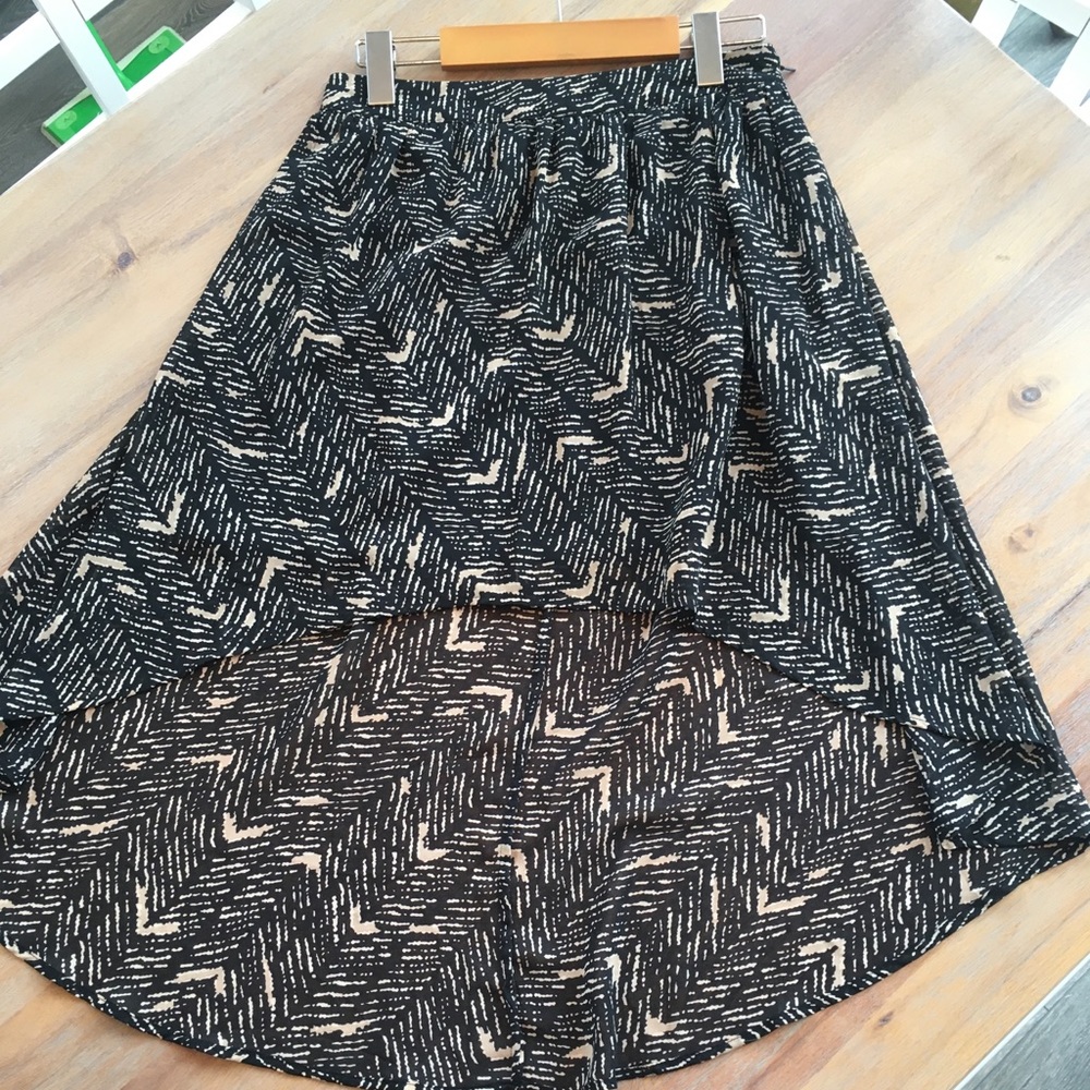 Hi-low sheer Black and Tan skirt